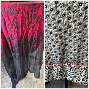 Set of 2 scarfs!